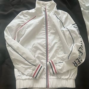 🌸Tommy Hilfiger wind breaker jacket